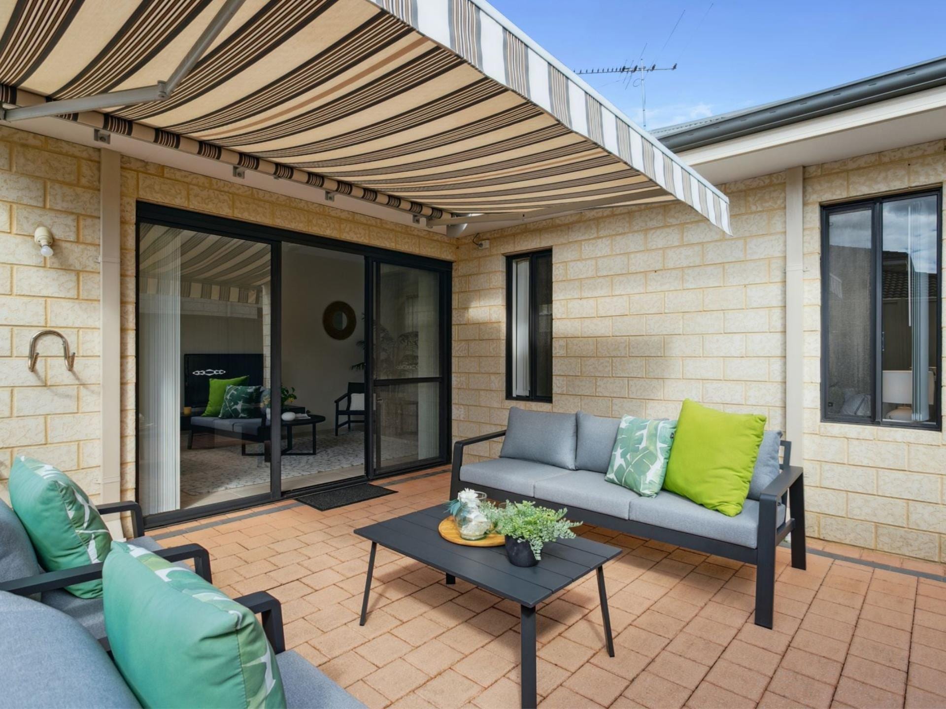 2/26 Gillon Street